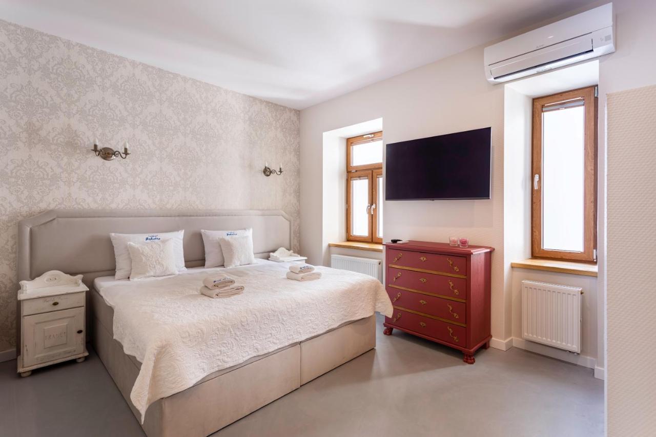 Aparthotel Zakatna B&B Tarnow Extérieur photo