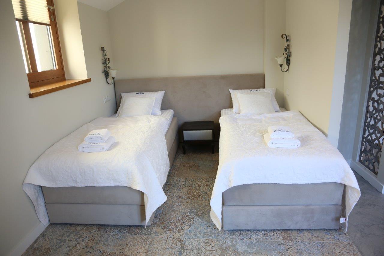 Aparthotel Zakatna B&B Tarnow Extérieur photo