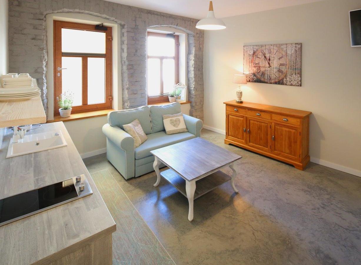 Aparthotel Zakatna B&B Tarnow Extérieur photo