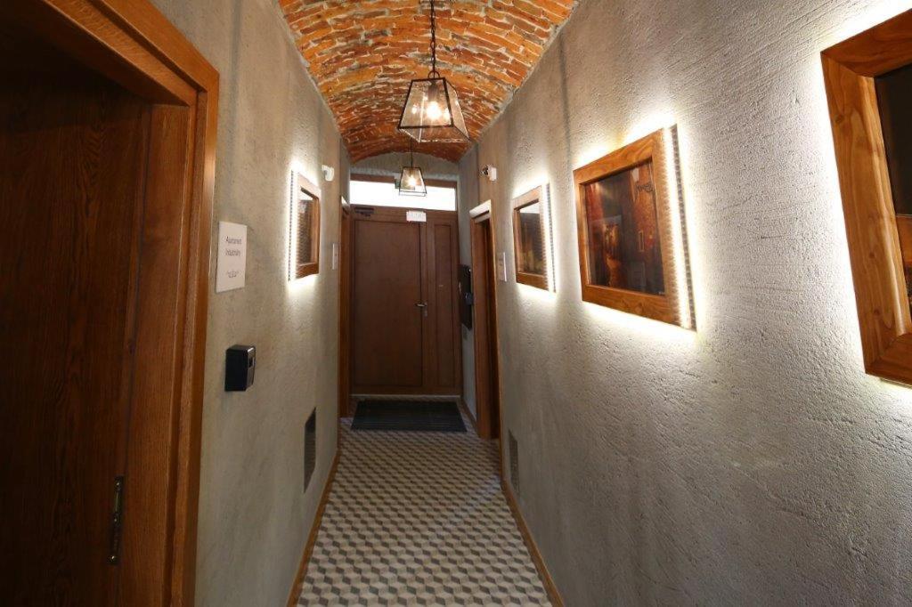 Aparthotel Zakatna B&B Tarnow Extérieur photo